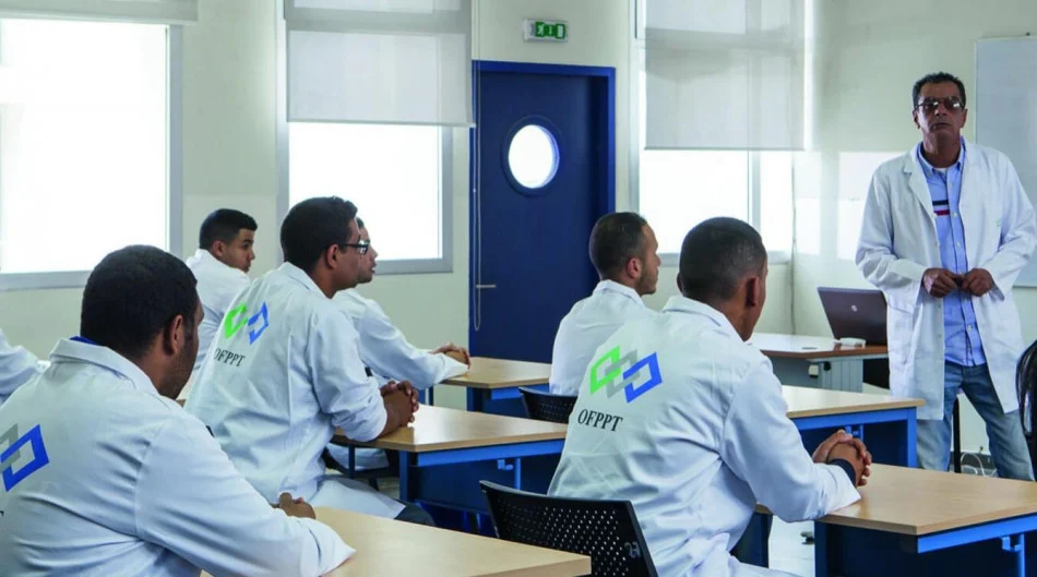 ربط التدريب بقابلية التشغيل.. الحكومة تعيد النظر في عقود التدريب المهني