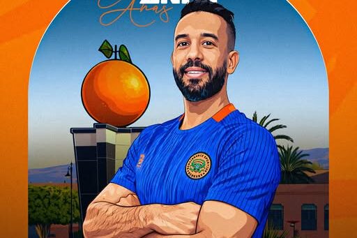 نهضة بركان يعلن تعاقده مع الحارس أنس الزنيتي