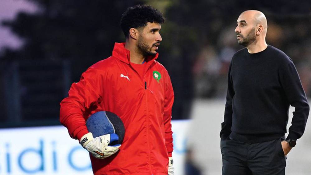 الركراكي يعقد ندوة صحفية للحديث عن قمة المغرب ونيجيريا