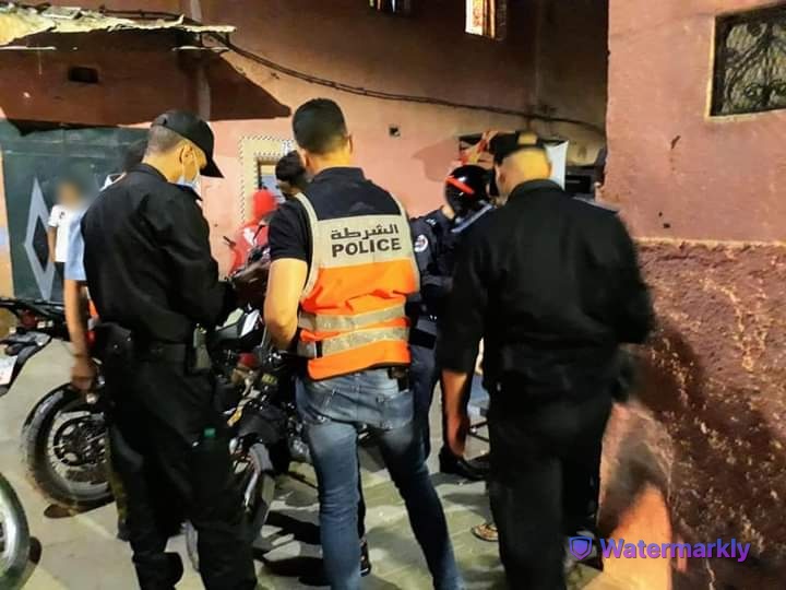 أمن مراكش.. حملة واسعة بالمدينة العتيقة تسقط 70 موقوفاً وتضبط عشرات المخالفات