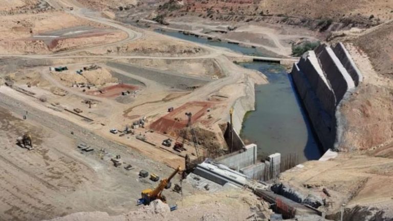 سد بولعوان بشيشاوة يدخل مرحلة الحسم.. تقليص مدة الأشغال والتشغيل في أكتوبر 2026