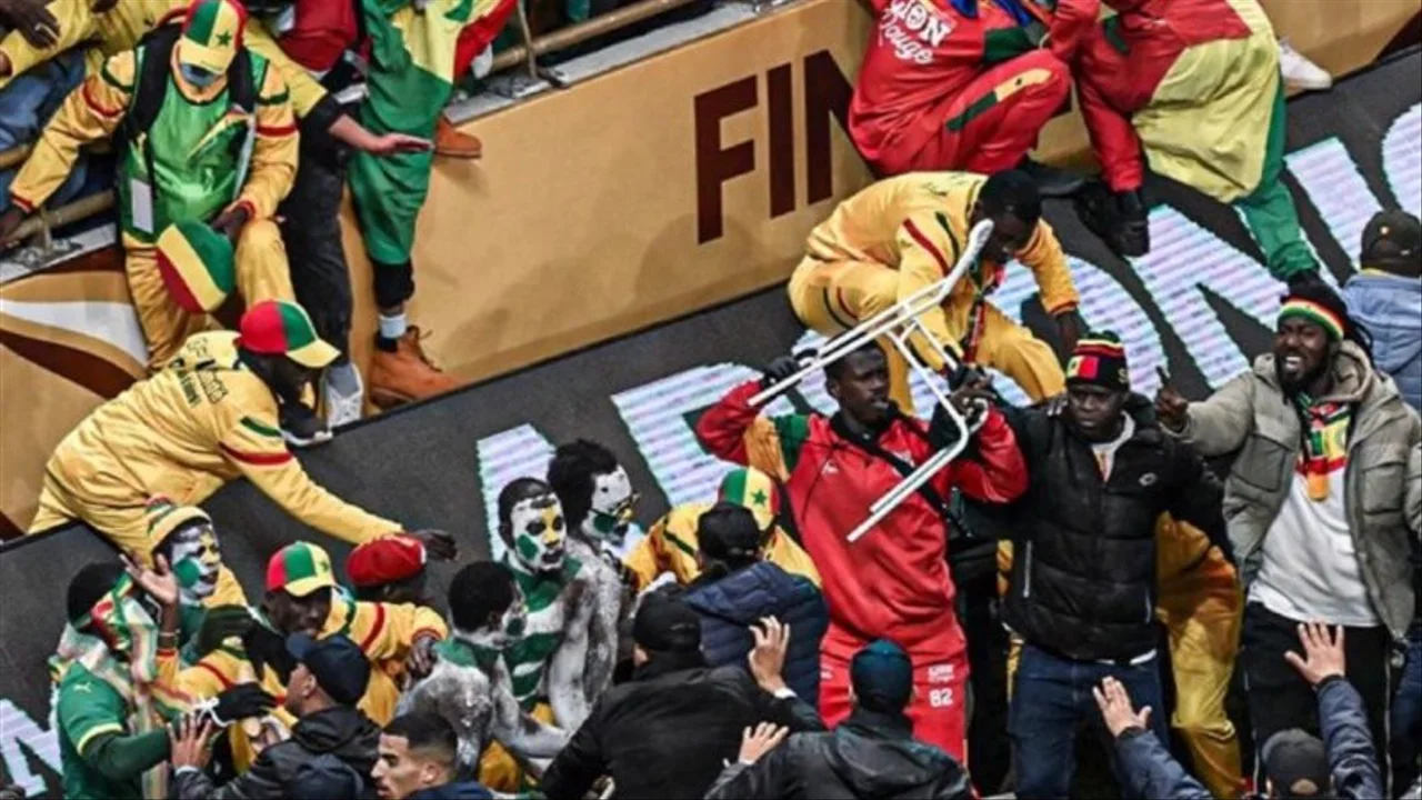 أحداث “كان 2025”.. رئيس الفيفا يهاجم سلوك لاعبي ومدرب السنغال ويدعو إلى عقوبات صارمة