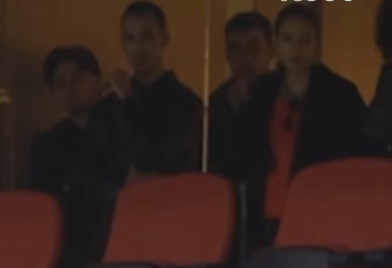 بحضور الأمير مولاي الحسن والأميرة للا خديجة.. مدرجات ملعب الرباط تشتعل حماساً لدعم “الأسود” +فيديو