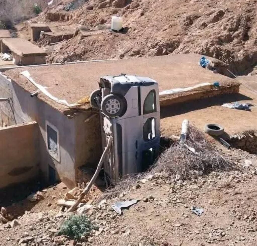 تارودانت.. مصرع شخصين وإصابة ثالث في حادث سقوط سيارة بمنحدر جبلي