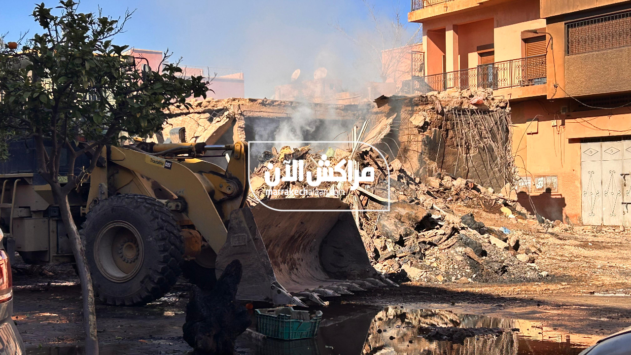 بالفيديو.. تفاصيل الخسائر مادية كبيرة بحمام شعبي بالداوديات