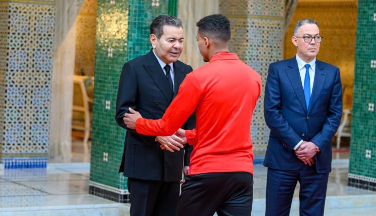 استقبال أميري لـ “أسود الأطلس” بالرباط.. احتفاء ملكي بالإنجاز القاري والروح القتالية