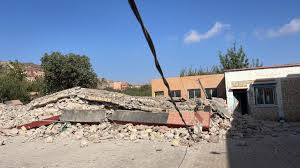 إقليم الحوز.. الأمطار الغزيرة تتسبب في انهيار منزل ومصرع طفلة