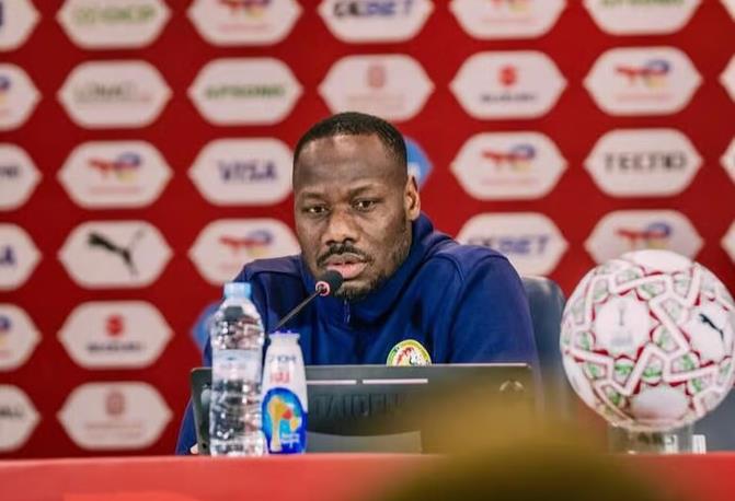 مدرب السنغال يعترف بسرّ تفوق منتخبه عن نظيره المالي