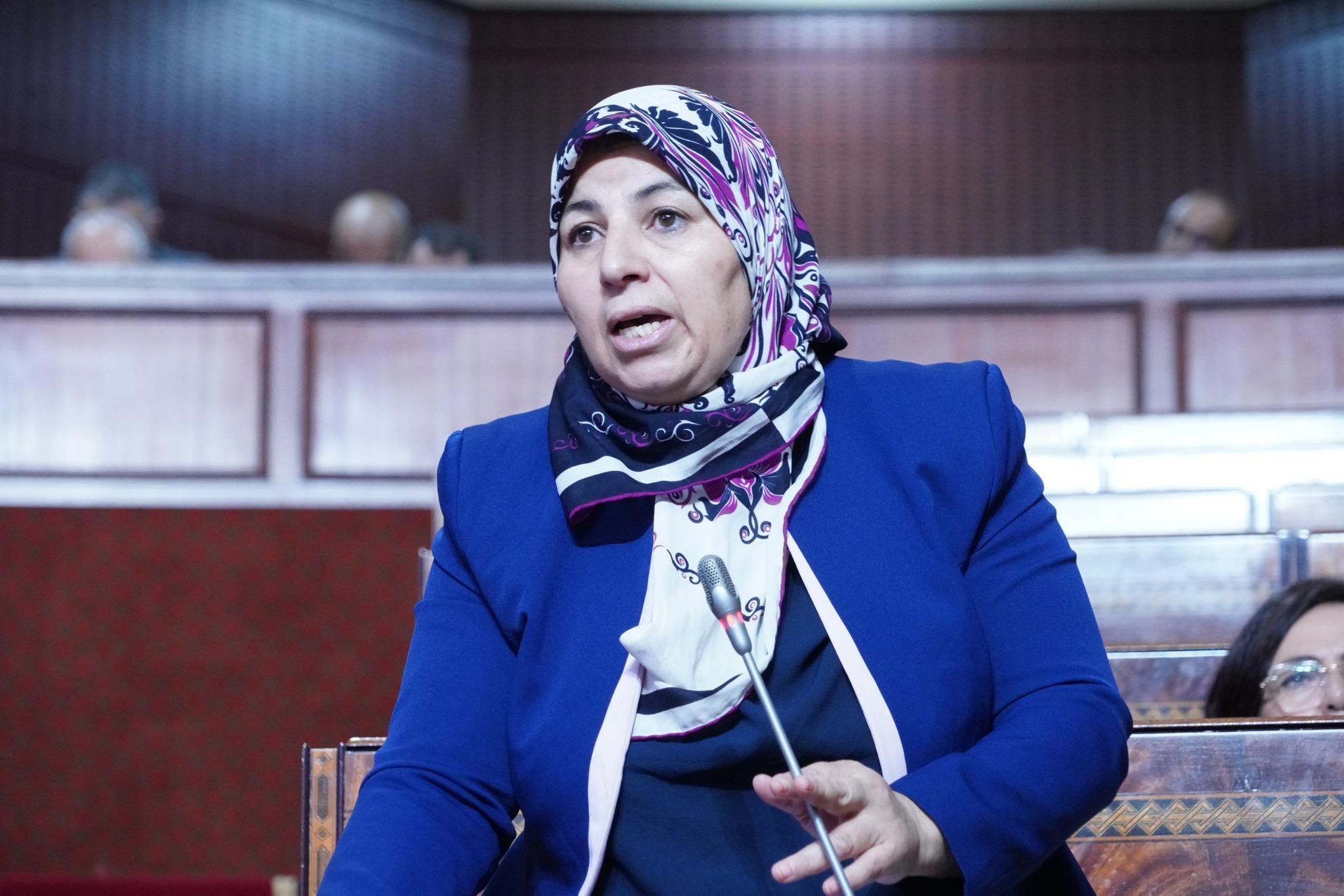 الكوط برلمانية مراكش تطالب الوزير البركة بتخفيف الاختناق المروري عن محطة أوكايمدن