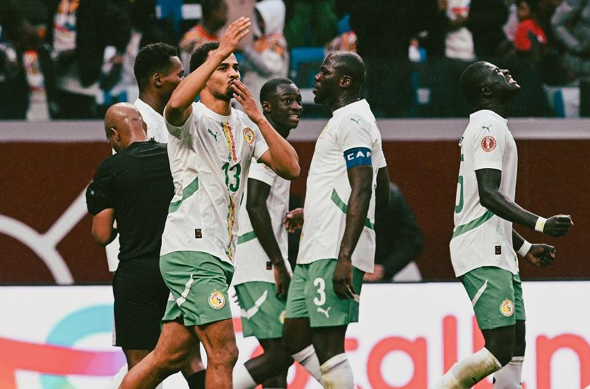 السنغال ينتزع بطاقة التأهل الى نصف نهائي “الكان” على حساب مالي