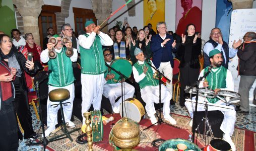 اختتام فعاليات الدورة الرابعة لمهرجان “روح الثقافات” بسفر موسيقي عبر ذاكرة الصويرة في خمسينيات وستينيات القرن الماضي