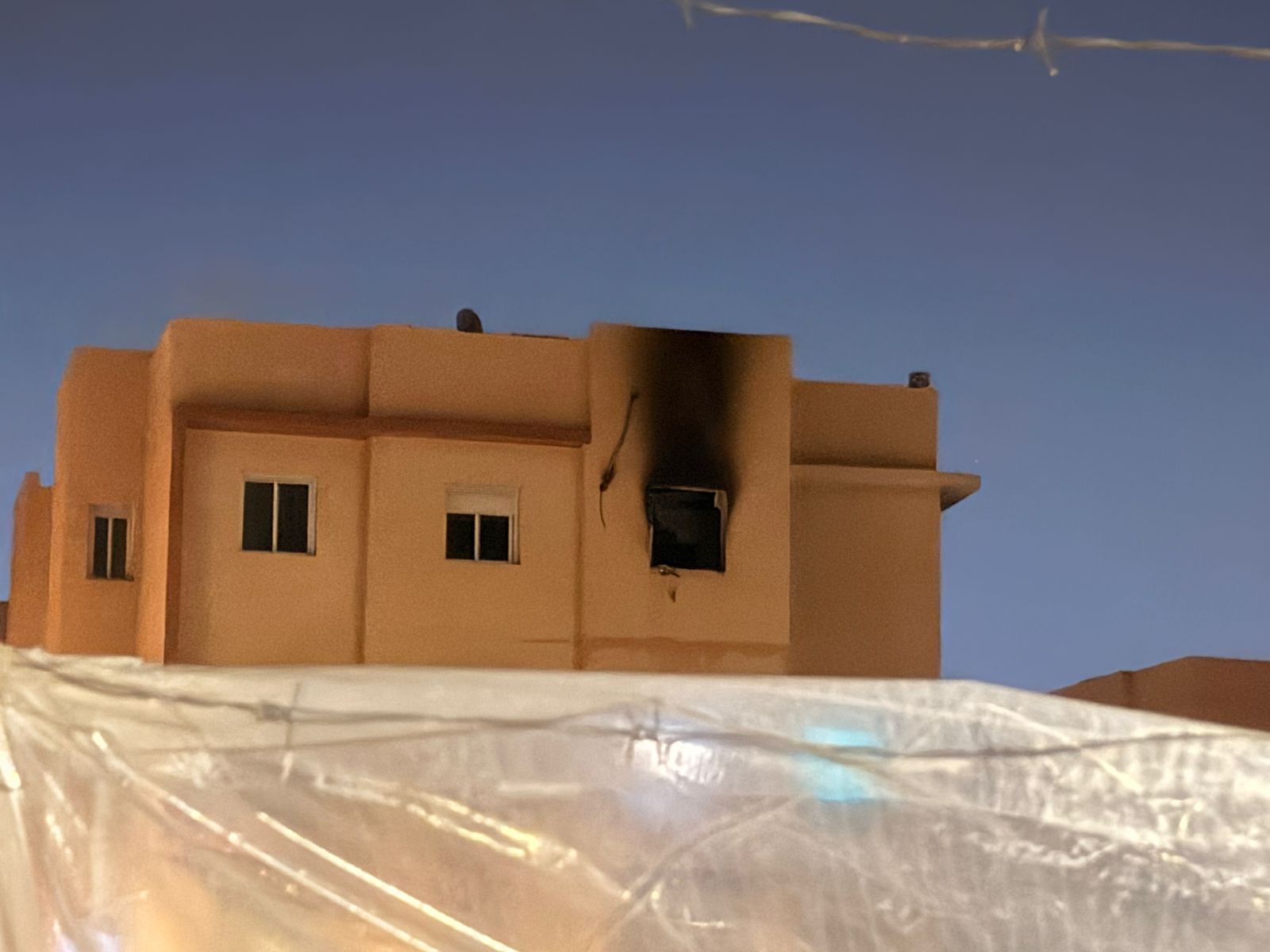 شاحن هاتف يتسبب في حريق مهول داخل شقة سكنية بزهور تاركة مراكش