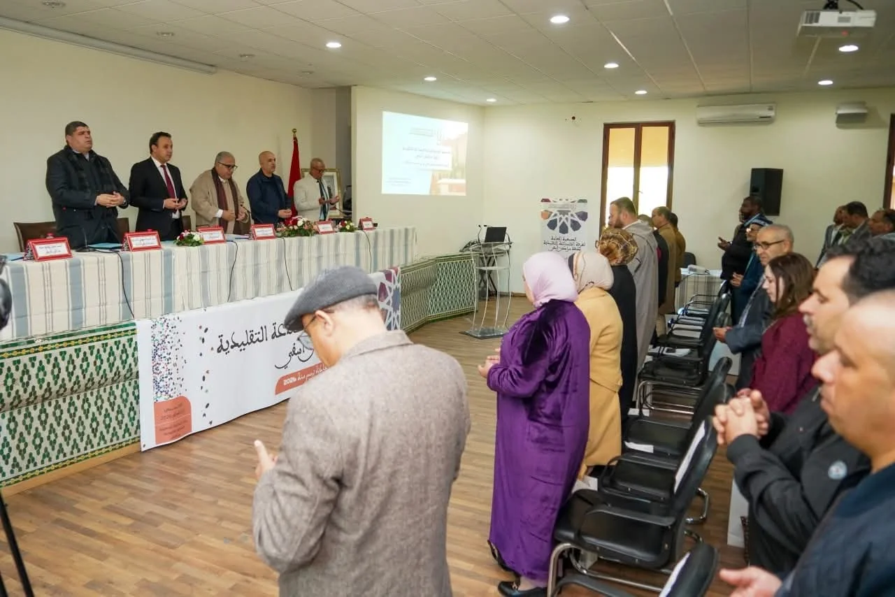 غرفة الصناعة التقليدية بمراكش تصادق على اتفاقيات لدعم المهنيين وتدارس وضعية المتضررين من الزلزال والفيضانات
