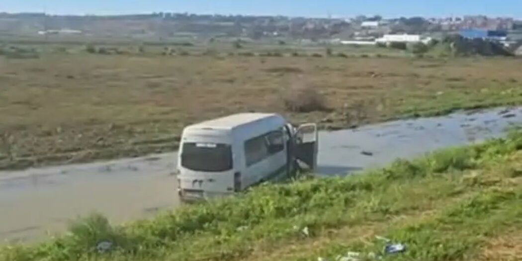 6 جرحى في حادث انحراف حافلة لنقل المستخدمين بالعرائش