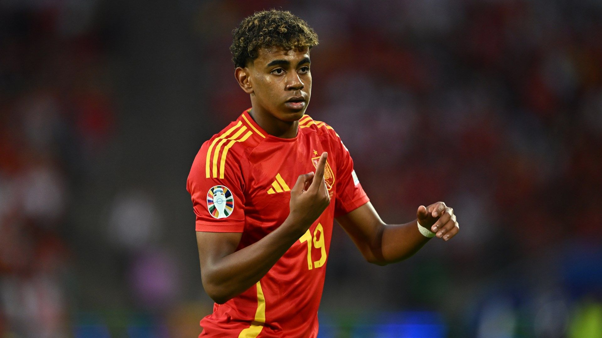 برشلونة يضع برنامجاً غذائياً خاصاً لـ “لامين جمال” خلال شهر رمضان