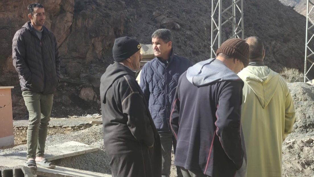 الكراب عامل إقليم شيشاوة يستنفر مقاولة متعثرة لاستكمال بناء مستوصف قروي بـ “للاعزيزة”