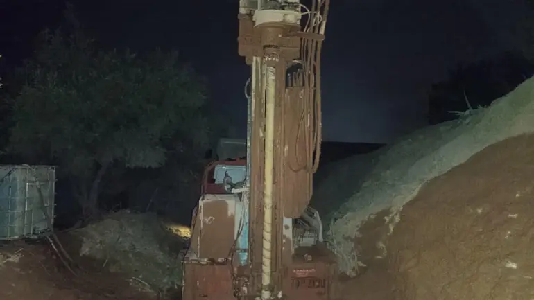 أكفاي.. مصالح الدرك الملكي تضبط “آلة حفر” في ورش غير مرخص لاستخراج المياه الجوفية