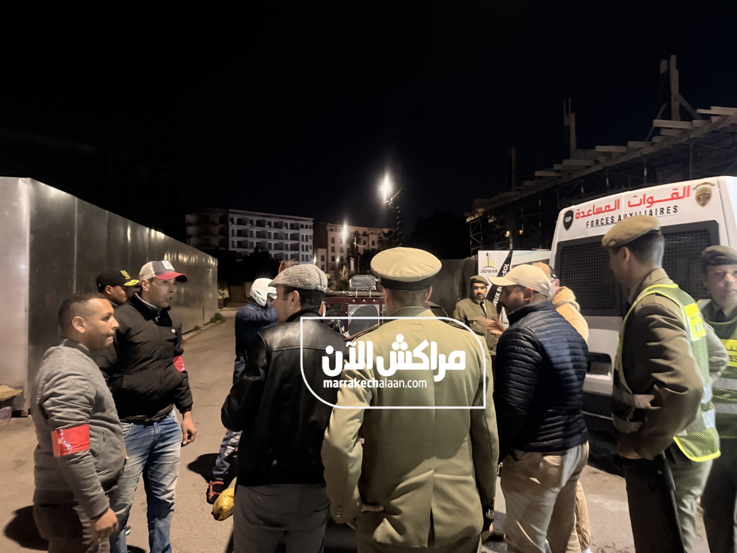 سلطات مراكش تداهم 4 مقاهٍ لـ”الشيشة” بالحي الشتوي وتُحرر الملك العمومي