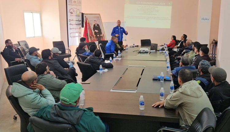 الصويرة.. خبراء من “الفيفا” وأطر وطنية يشرفون على برنامج لتطوير كفاءات مدربي كرة القدم بالإقليم