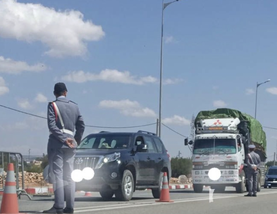 درك تالوين يفكك شبكة لتزوير وثائق الشاحنات ويمدد أبحاثه للدار البيضاء