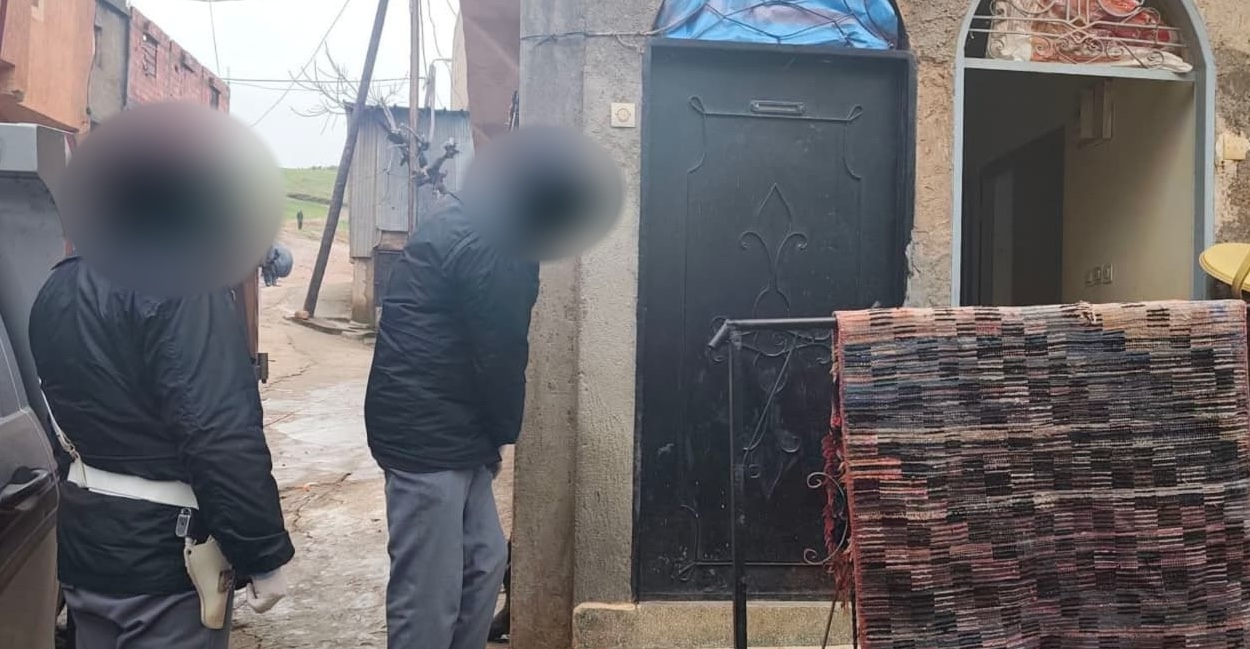 مولاي بوعزة.. استنفار أمني إثر العثور على أستاذ جثة هامدة داخل مسكنه