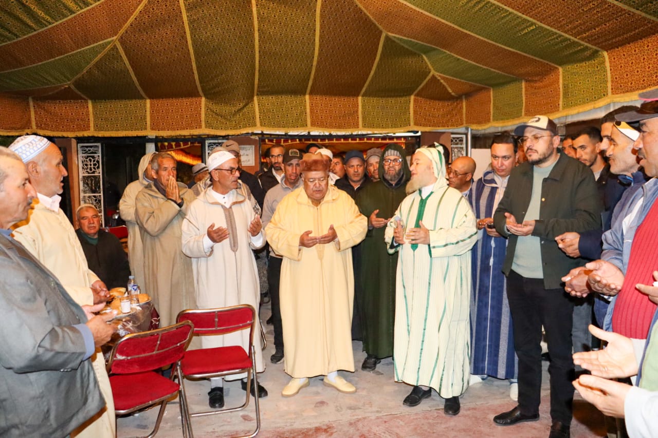 بالصور.. مسامرة رمضانية تجمع مئات المنتخبين والفاعلين بإقليم قلعة السراغنة