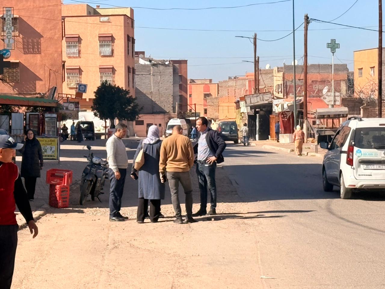 الوماني يقود لجنة تقنية مشتركة لتفقد مشاريع البنية التحتية وتتواصل مع ساكنة مقاطعة المنارة مراكش