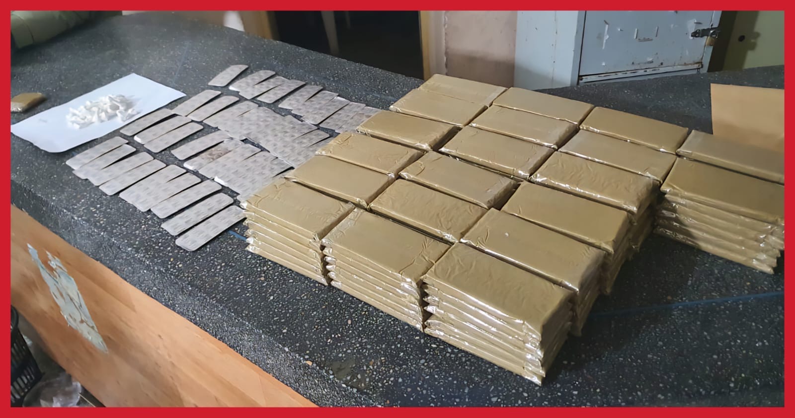 الداخلة.. تفكيك نشاط لترويج المخدرات وحجز أزيد من 6 كيلوغرامات من “الشيرا”