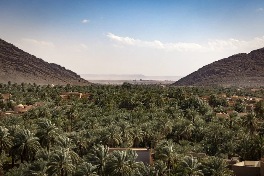 المغرب يفتح باب الاستثمار في استخراج معادن نفيسة بتافيلالت وفكيك