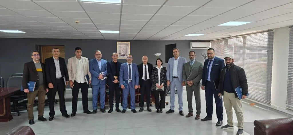 أكاديمية مراكش-آسفي تفتح باب الحوار مع نقابة المتصرفين التربويين تزامناً مع دعوات للاحتجاج