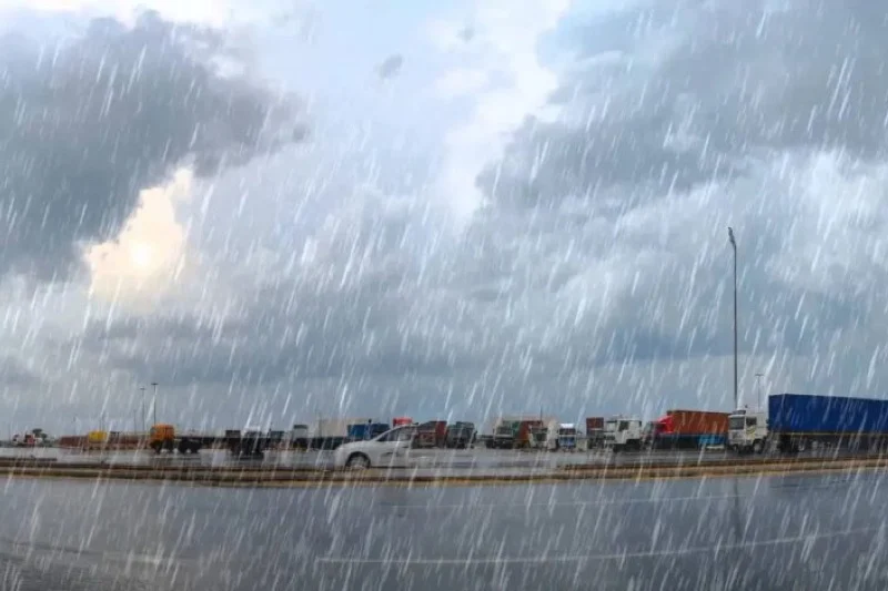 طقس متقلب نهاية الأسبوع.. ترقب أمطار وزخات رعدية بإقليم الرحامنة