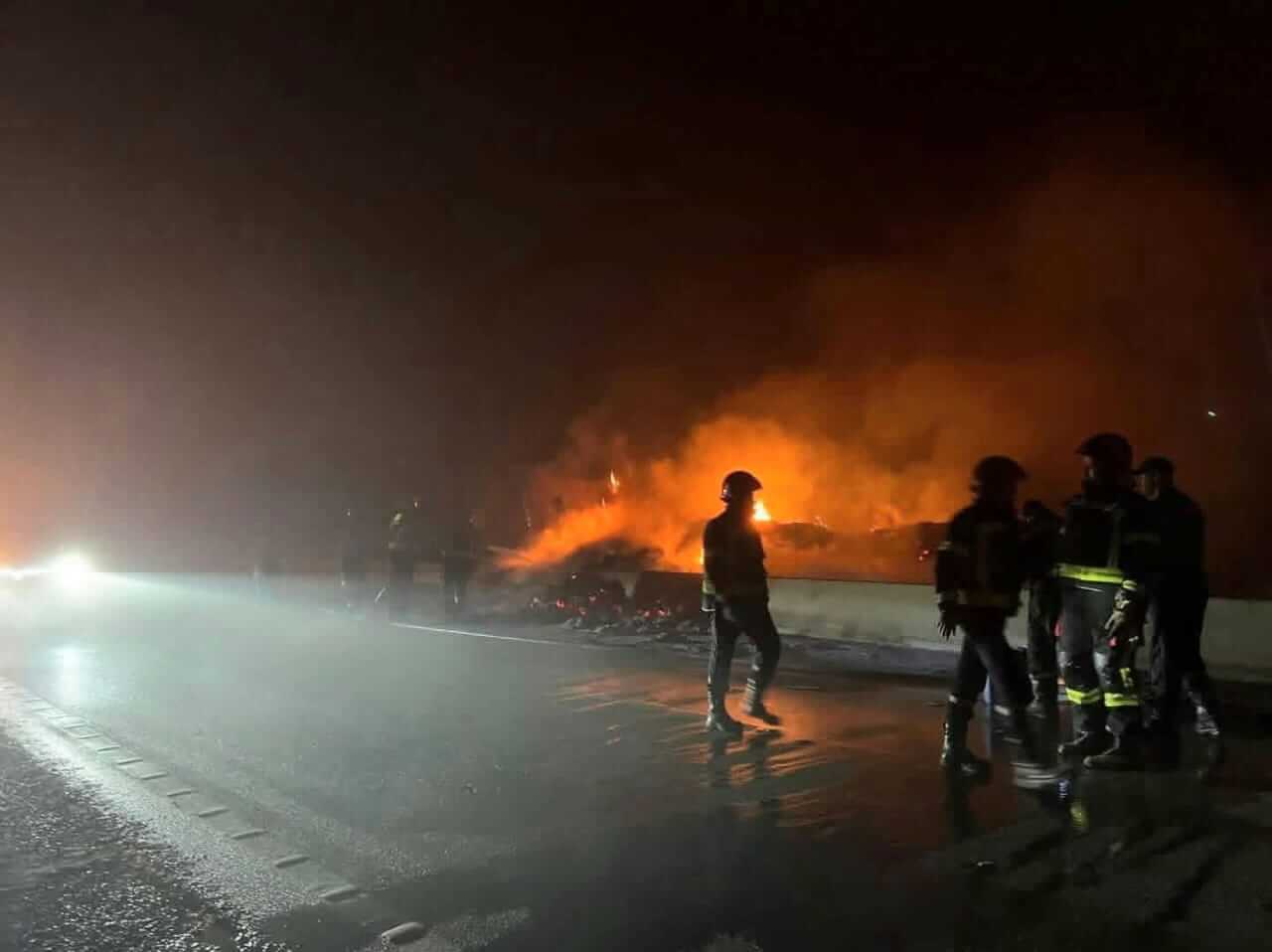 حادثة سير بالطريق السيار شيشاوة-أكادير تودي بحياة شخص وتخلف احتراق شاحنة