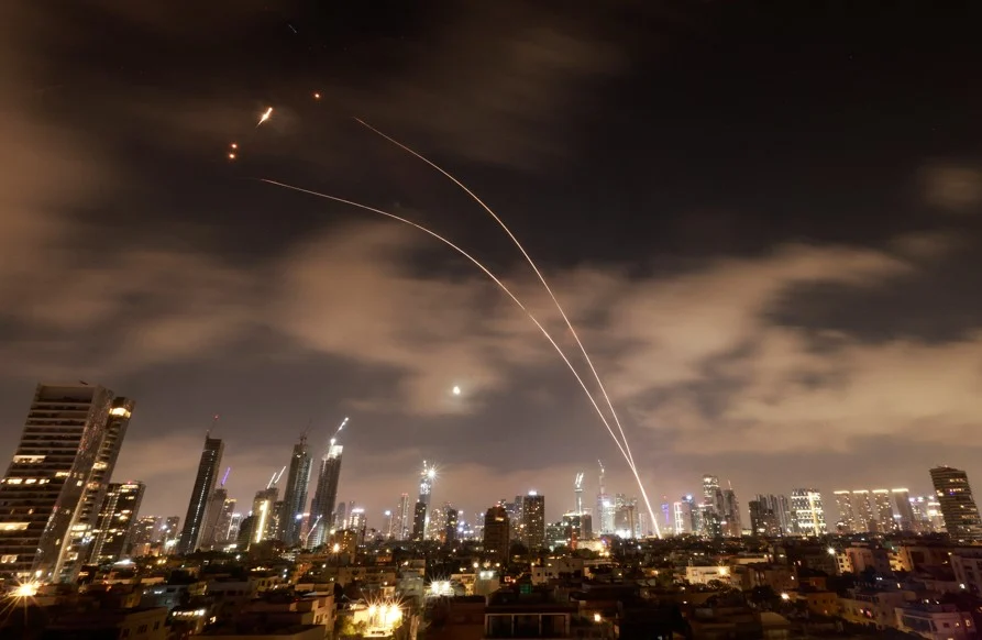 مجلس الأمن الدولي يعتمد قرارا يطلب “الوقف الفوري” لهجمات إيران على دول الخليج