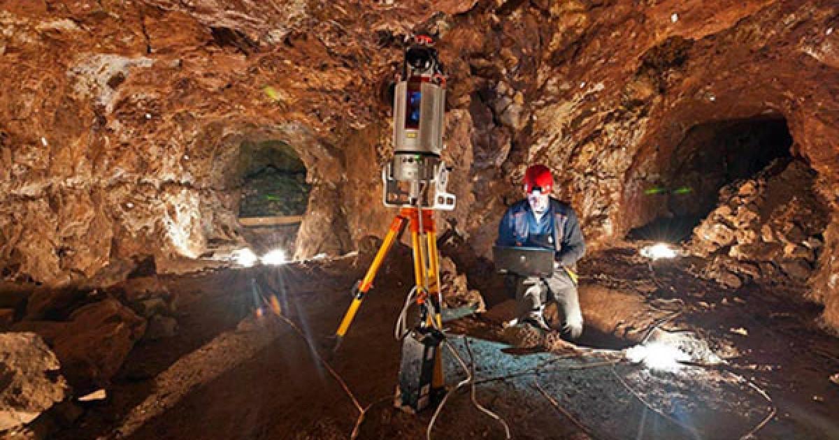 اكتشافات أولية واعدة للذهب بإقليم الحوز بعد نجاح المرحلة الأولى من الحفر الاستكشافي