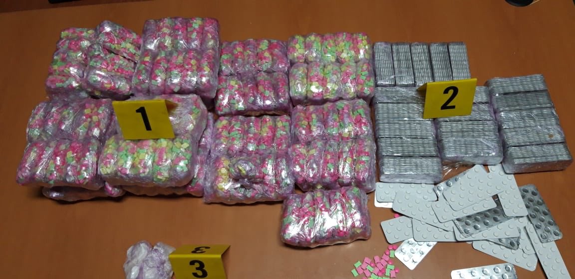 اعتقال شخصين وحجز 2000 حبة “قرقوبي”