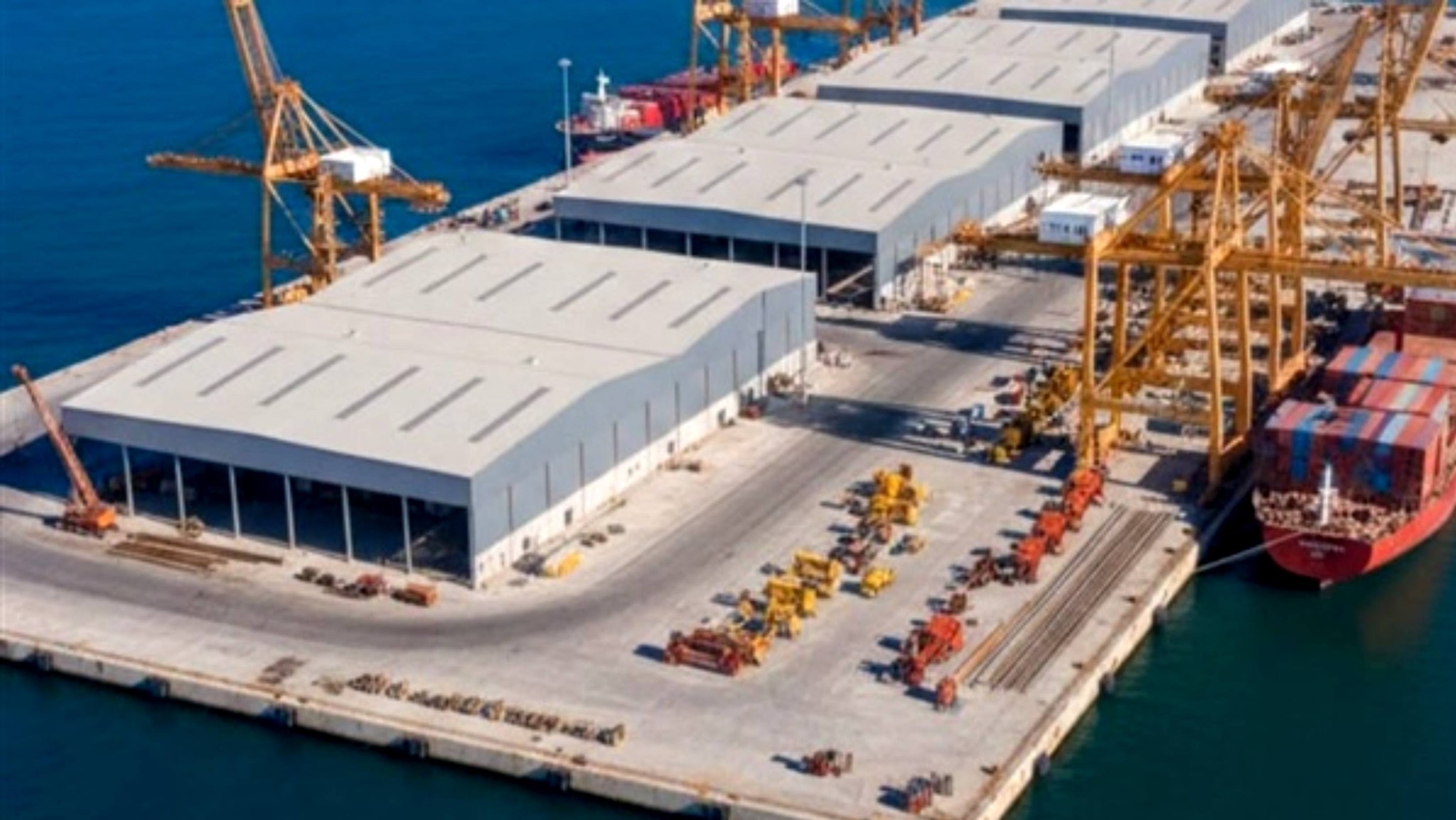 تقدم أشغال مشروع توسعة ميناء آسفي الجديد بنسبة 65 بالمئة