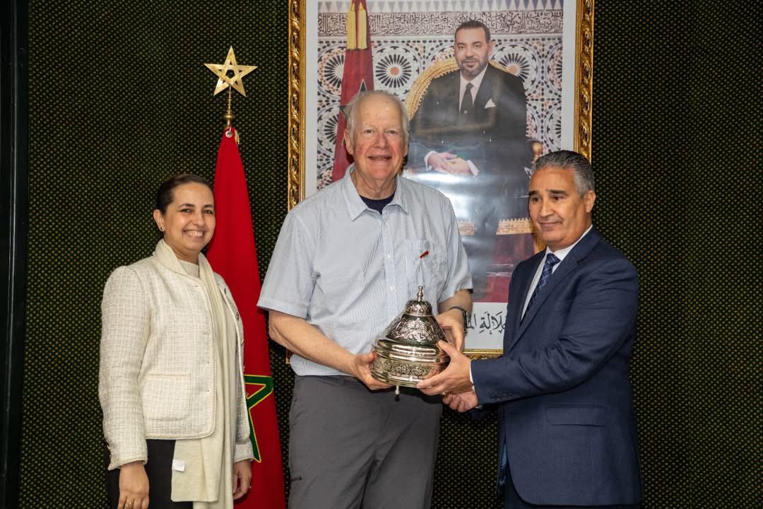 جماعة مراكش تستقبل وفداً شبابياً من “سكوتسديل” الأمريكية لتعزيز الروابط الثقافية