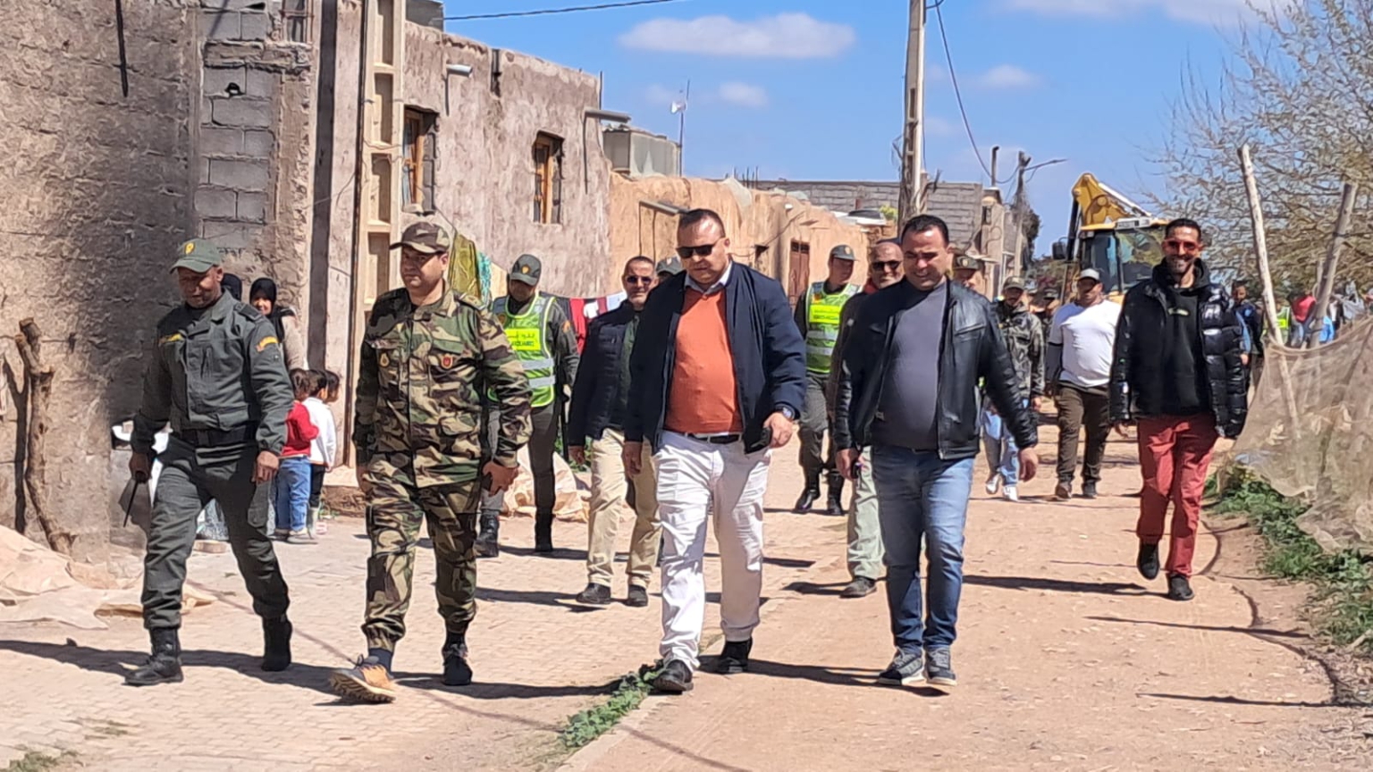 جرافات سلطة مراكش تطيح بثلاث بنايات عشوائية بـ “دوار الظلام”