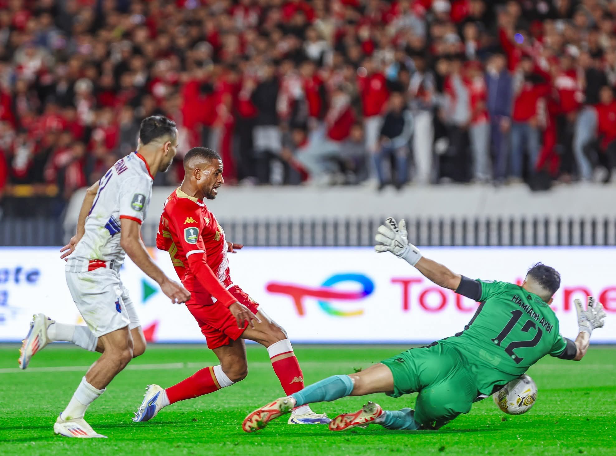 كأس الكونفدرالية.. أولمبيك آسفي يطيح بالوداد ويضرب موعداً مع اتحاد العاصمة