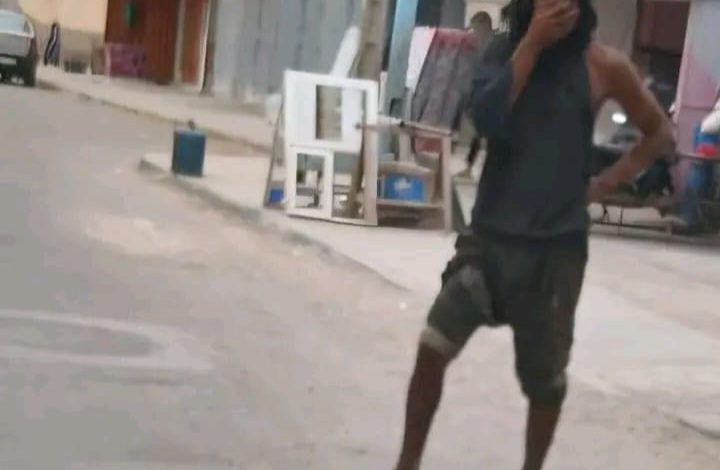 تدخل مواطنين ينقذ تلميذاً من اعتداء شخص يعاني اضطرابات نفسية