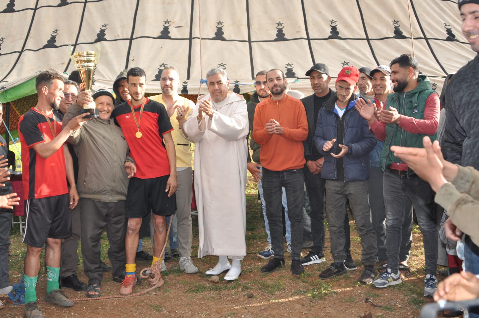 الصفياوي جماعة لمحرة يترأس حفل اختتام النسخة السادسة للدوري الرمضاني بدوار “أولاد اعمر”
