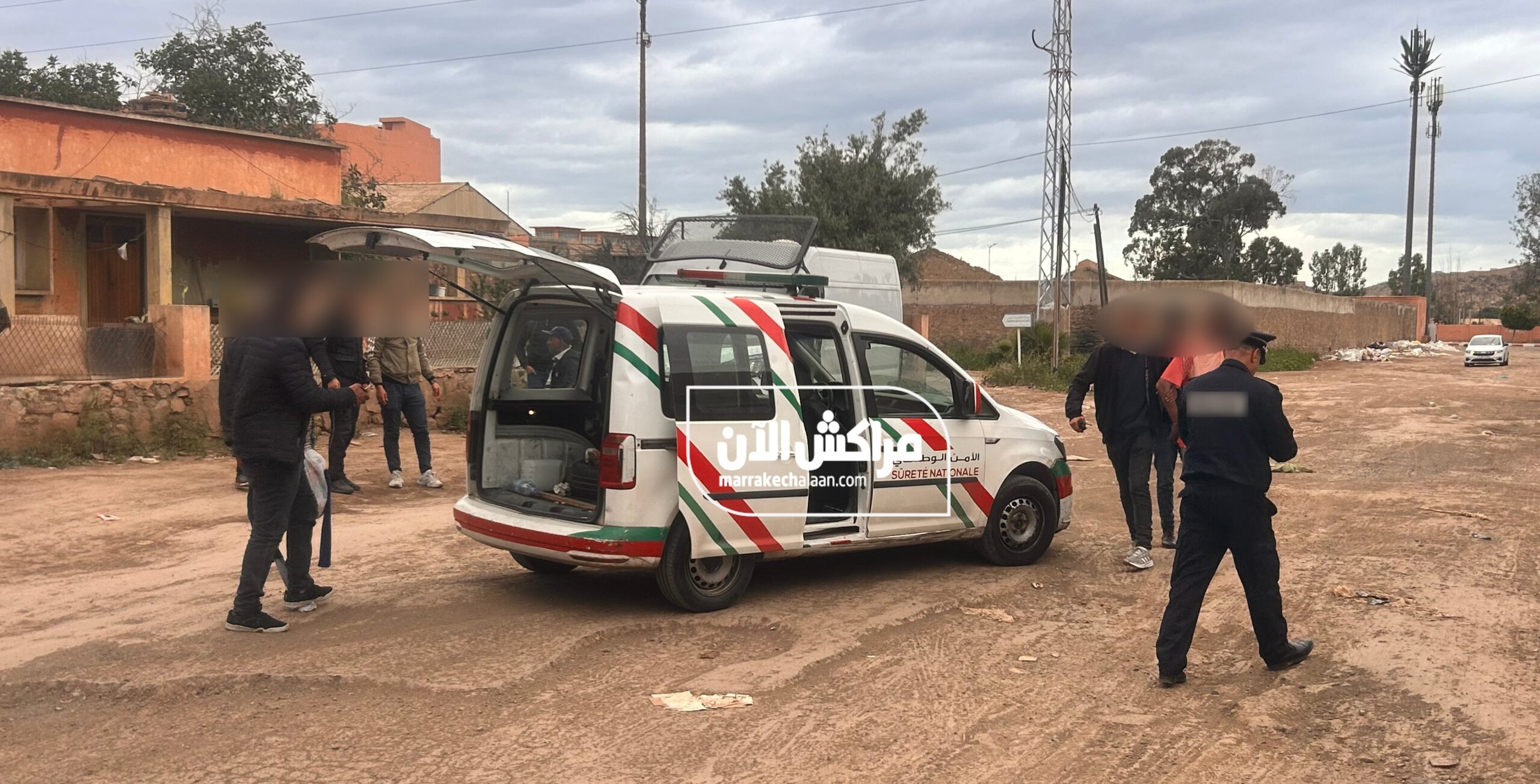بالفيديو.. توقيف متشرد للاشتباه في تورطه في اعتداء بواسطة “كلاب” بمراكش