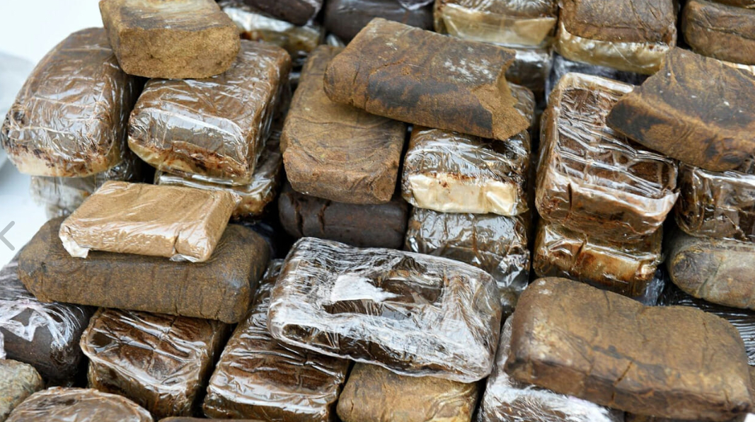 مراكش.. إحباط عملية لتهريب أكثر من 150 كيلوغراماً من مخدر “الشيرا”