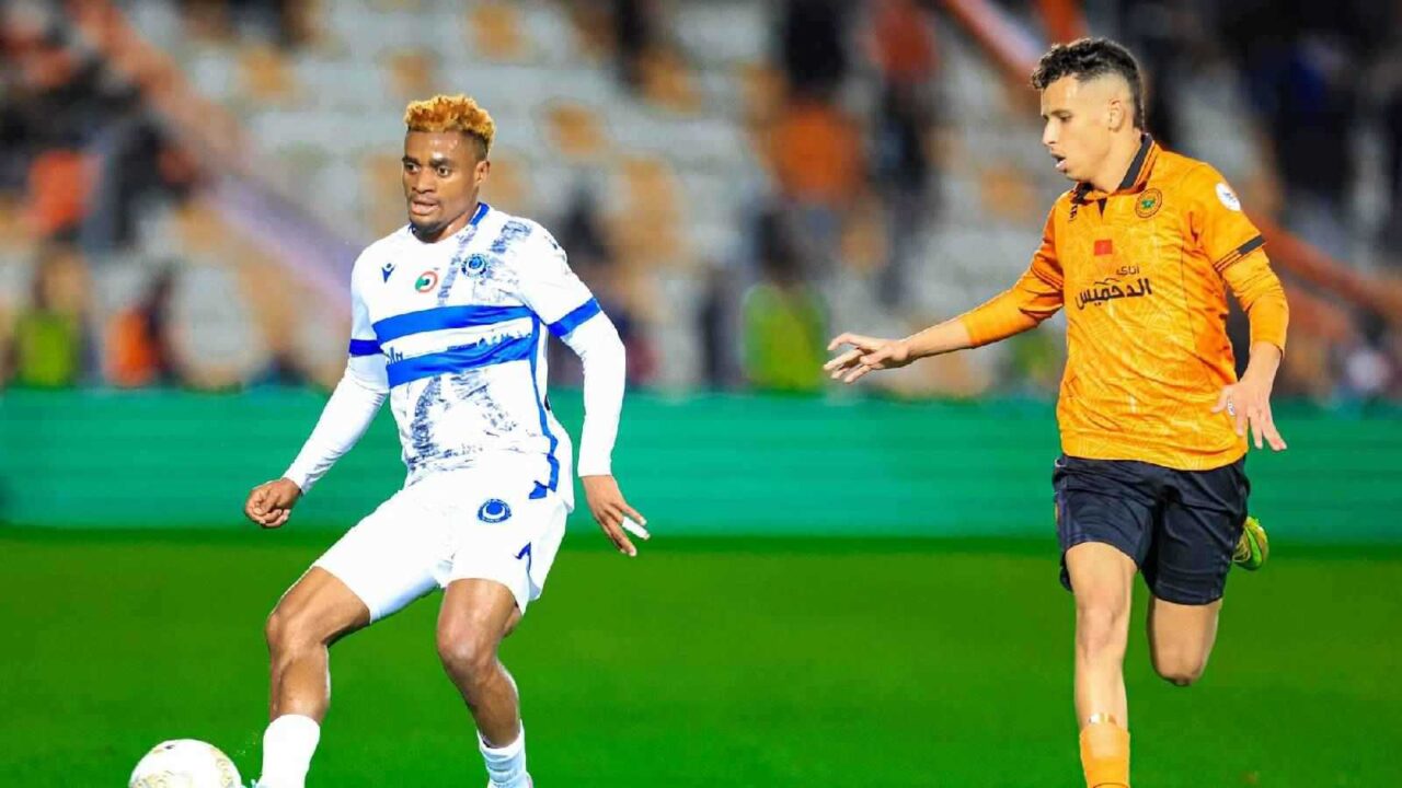 دوري أبطال إفريقيا لكرة القدم.. نهضة بركان يتعادل مع ضيفه الهلال السوداني