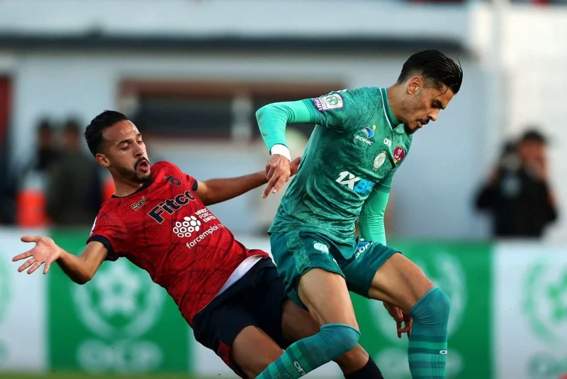 البطولة الاحترافية.. أولمبيك آسفي يواجه الرجاء المتصدر في اختبار صعب بختام مرحلة الذهاب