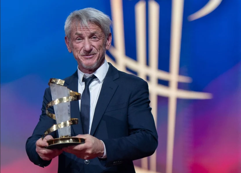 شون بن يفوز بأوسكار أفضل ممثل في دور ثانوي عن “وان باتل أفتر أناذر”