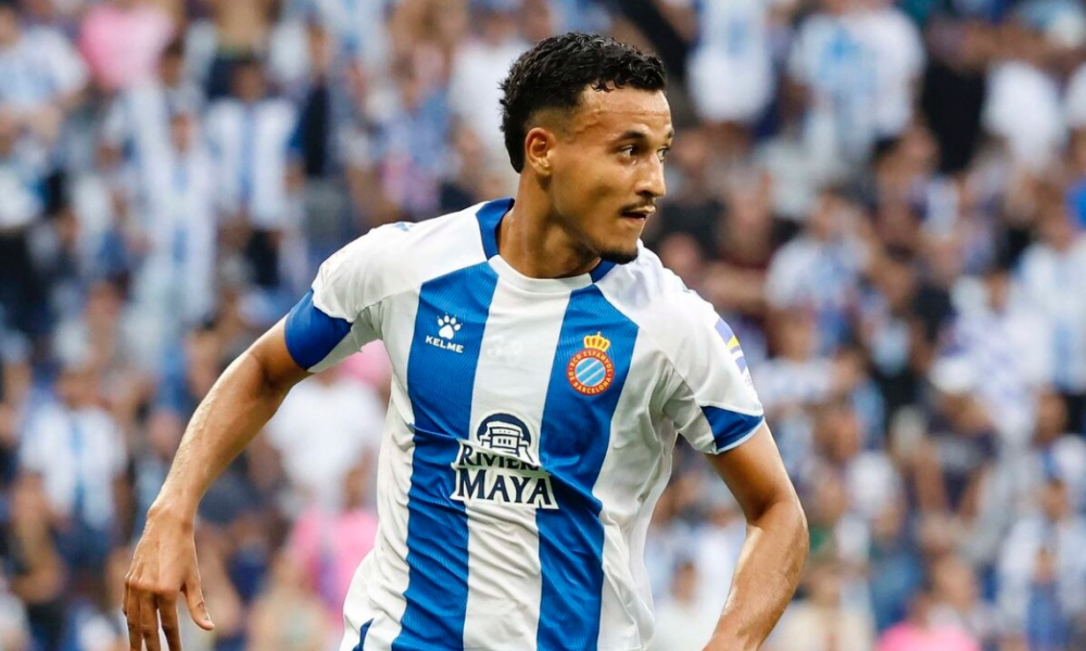 الجامعة الملكية المغربية تدعم عمر الهلالي وتدعو لاحترام قيم التسامح في الملاعب