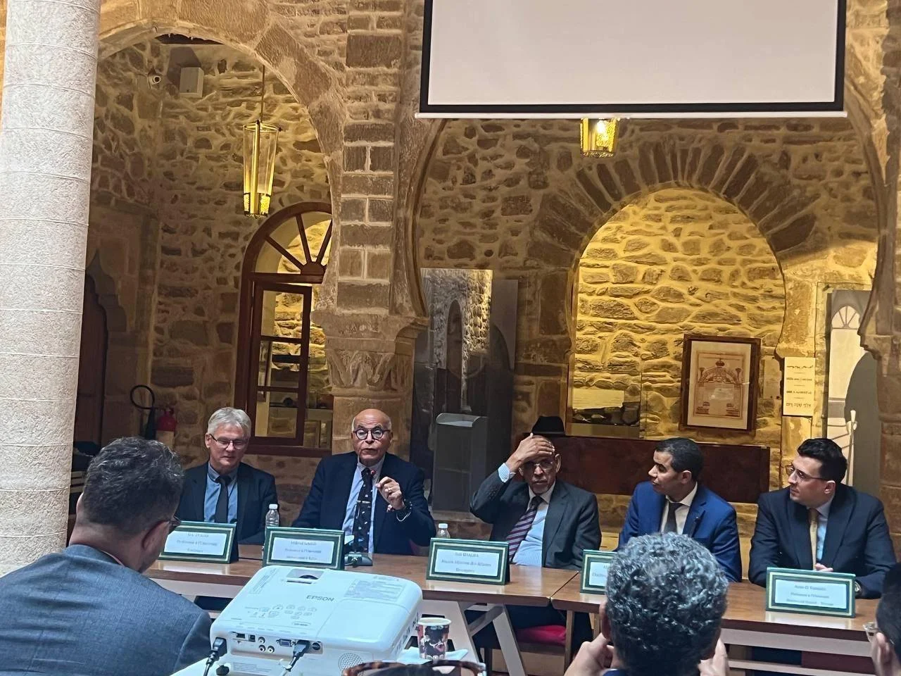 الصويرة.. خبراء وباحثون يستشرفون ملامح “النظام العالمي الجديد” في ندوة حول السلام والتعددية