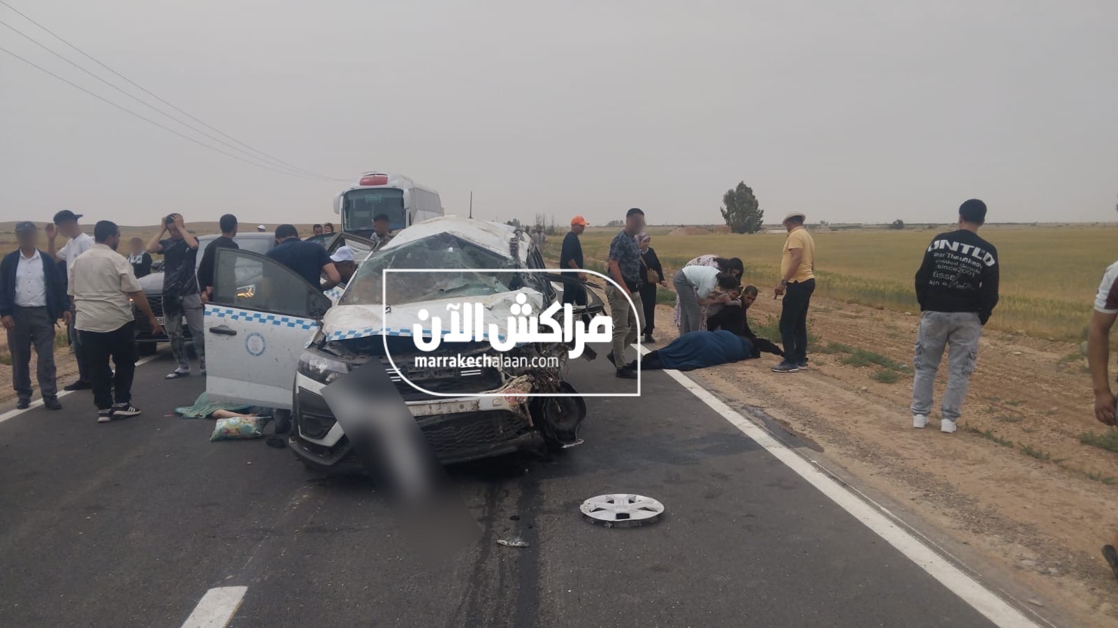 طريق “المزوضية”.. مصرع 3 أشخاص في اصطدام مباشر بين سيارتي أجرة