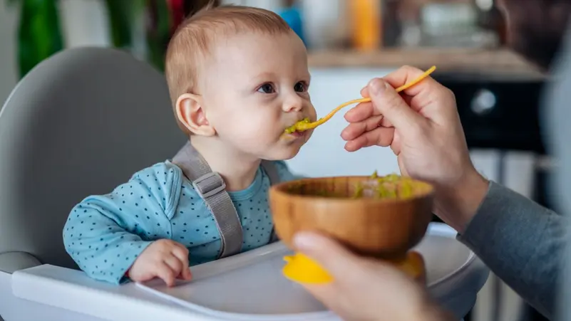 التحقيق في واقعة دسّ “سمّ الفيران” في طعام للأطفال